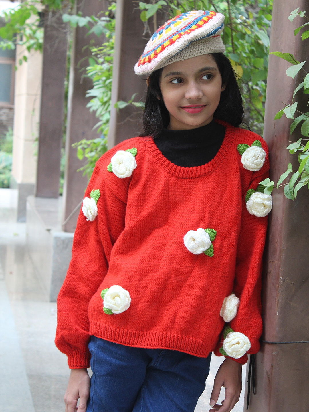 Woonie Handknitted Full Sleeves White Rose Detailed Sweater - Red