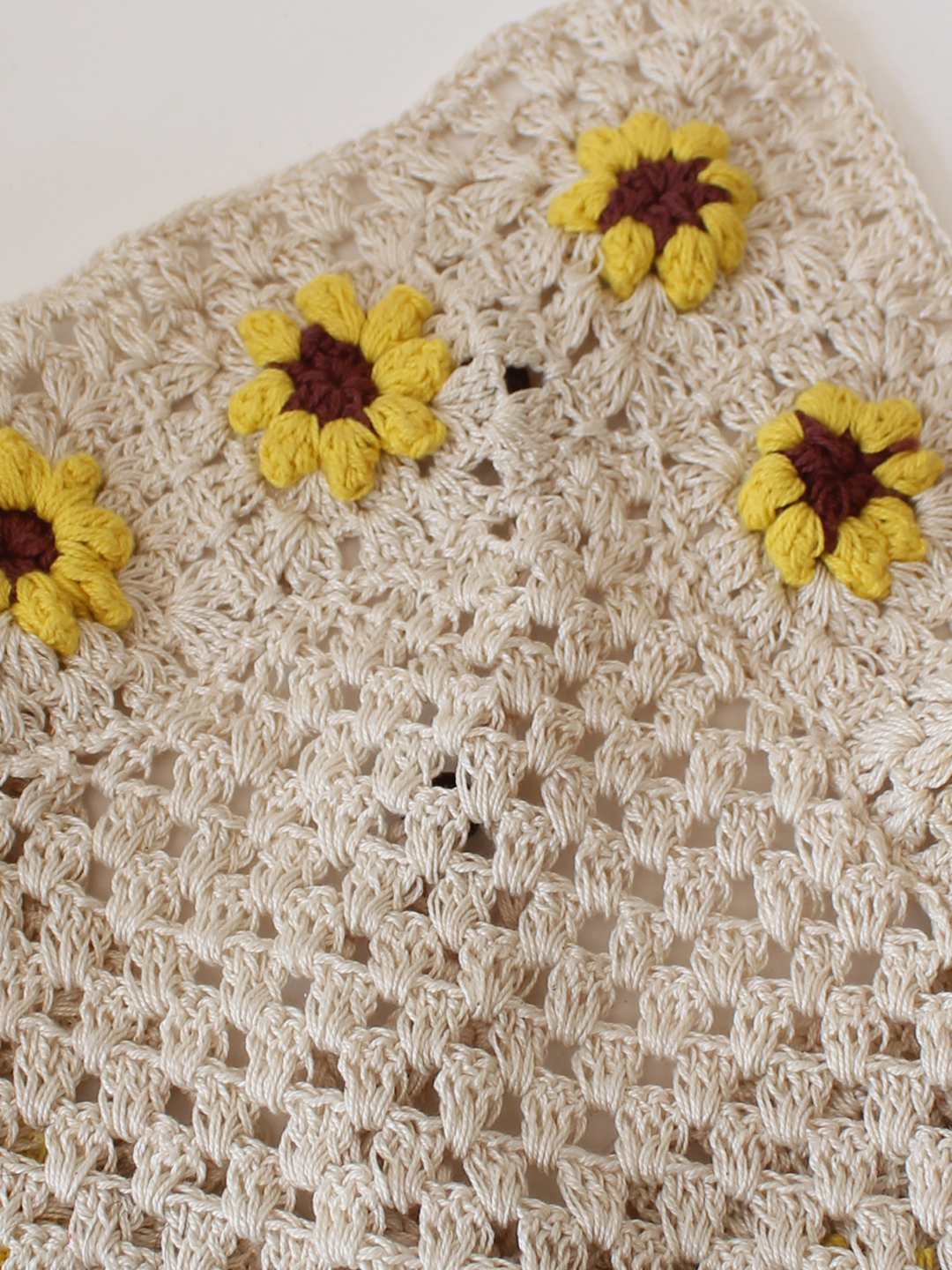 Women Crochet Sunflower Head Scarf - Cream