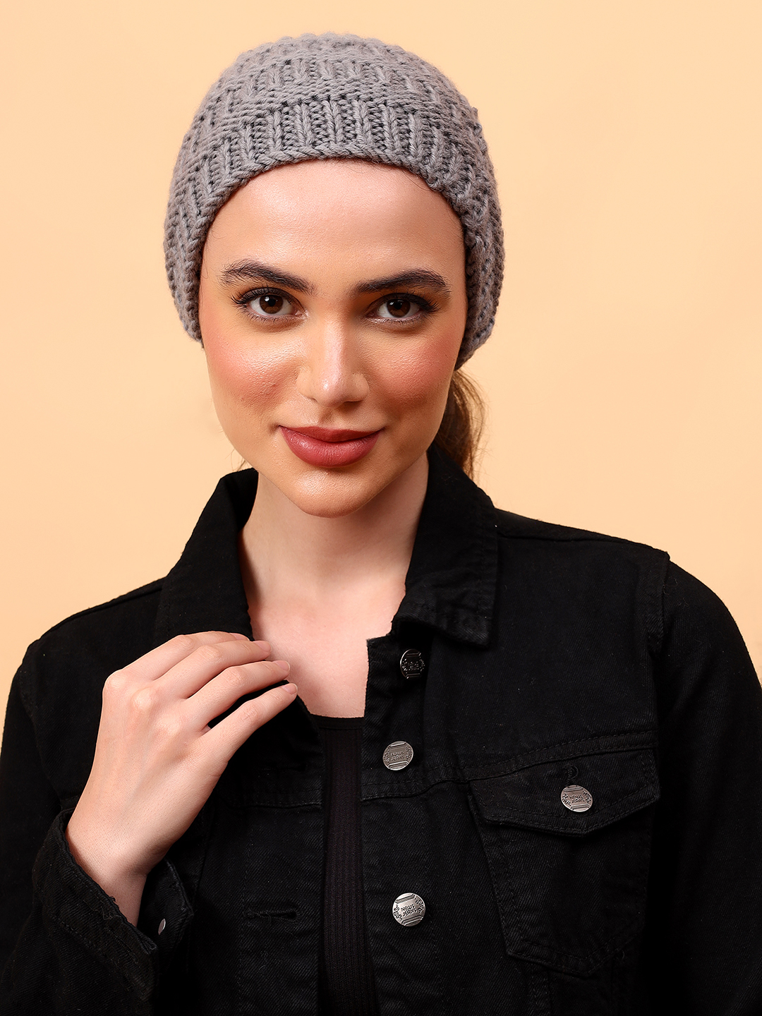 Velvery Garter Stitch Merino Wool Ponytail Cap