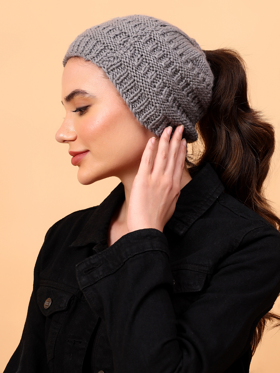 Velvery Garter Stitch Merino Wool Ponytail Cap