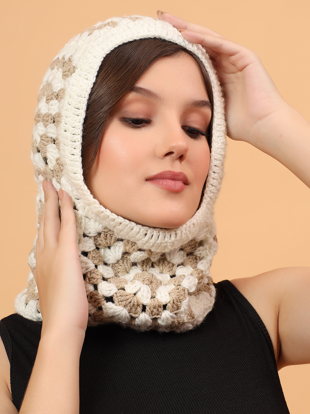 Velvery Crochet Woollen Balaclava - Cream