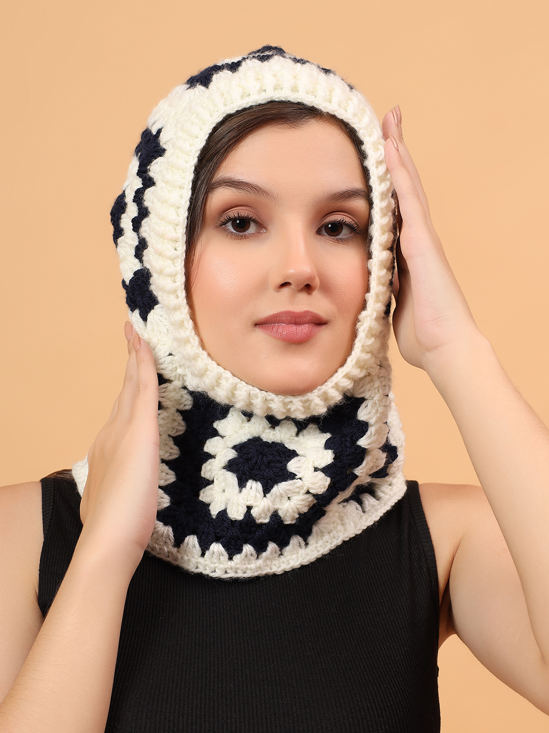 Velvery Crochet Granny Sqaure Balaclava - Black