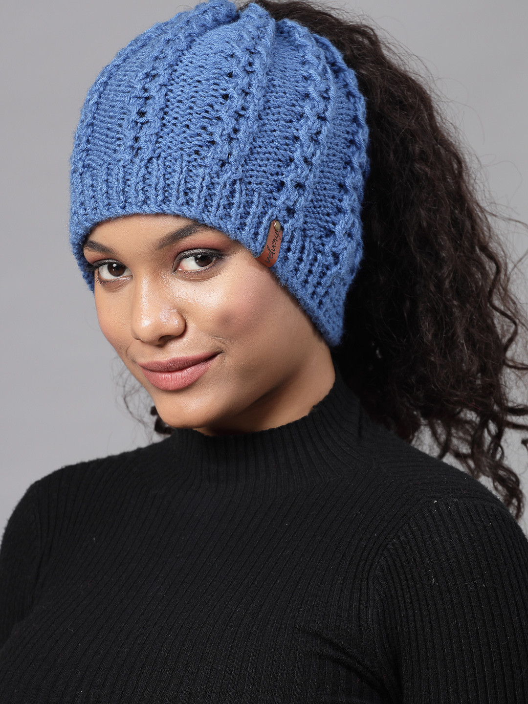 Velvery Handmade Ponytail Self Design Detail Winter Hat - Blue