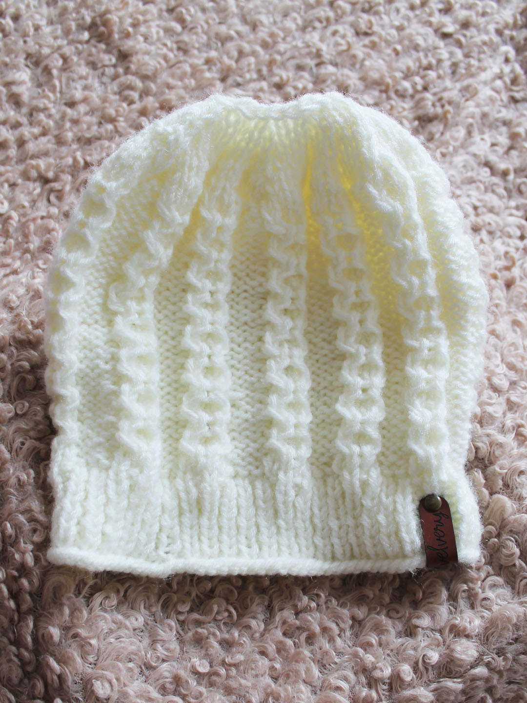 Velvery Ponytail Self Design Detail Beanie-Cream