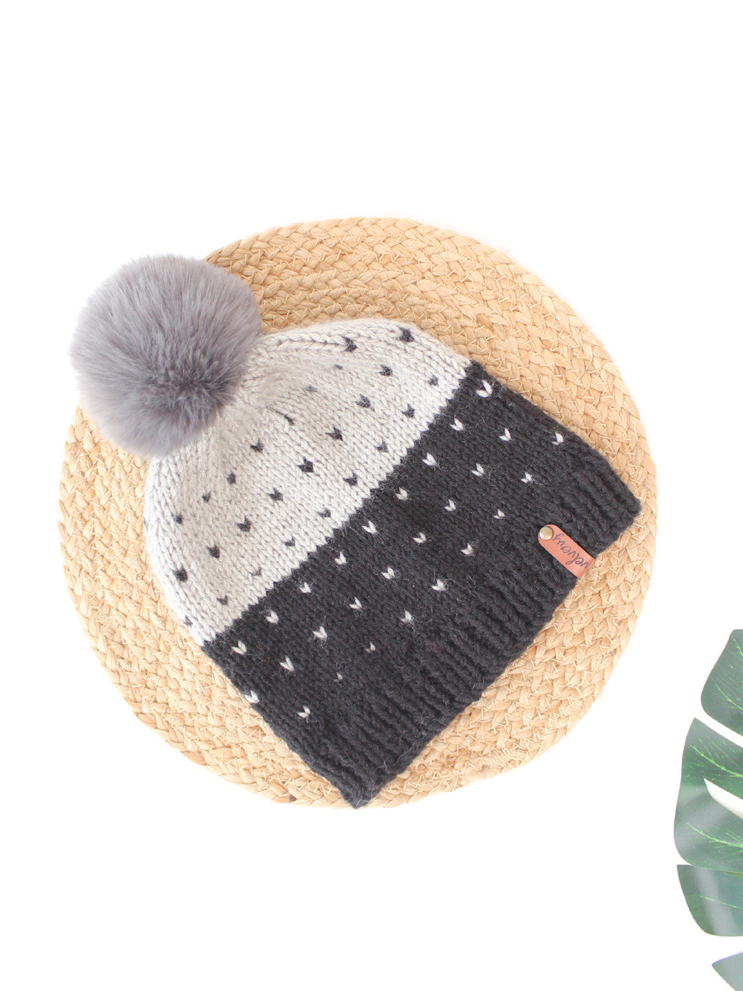 Velvery Self Design Faux Fur Pom-Pom Detail Wool Hat - Black