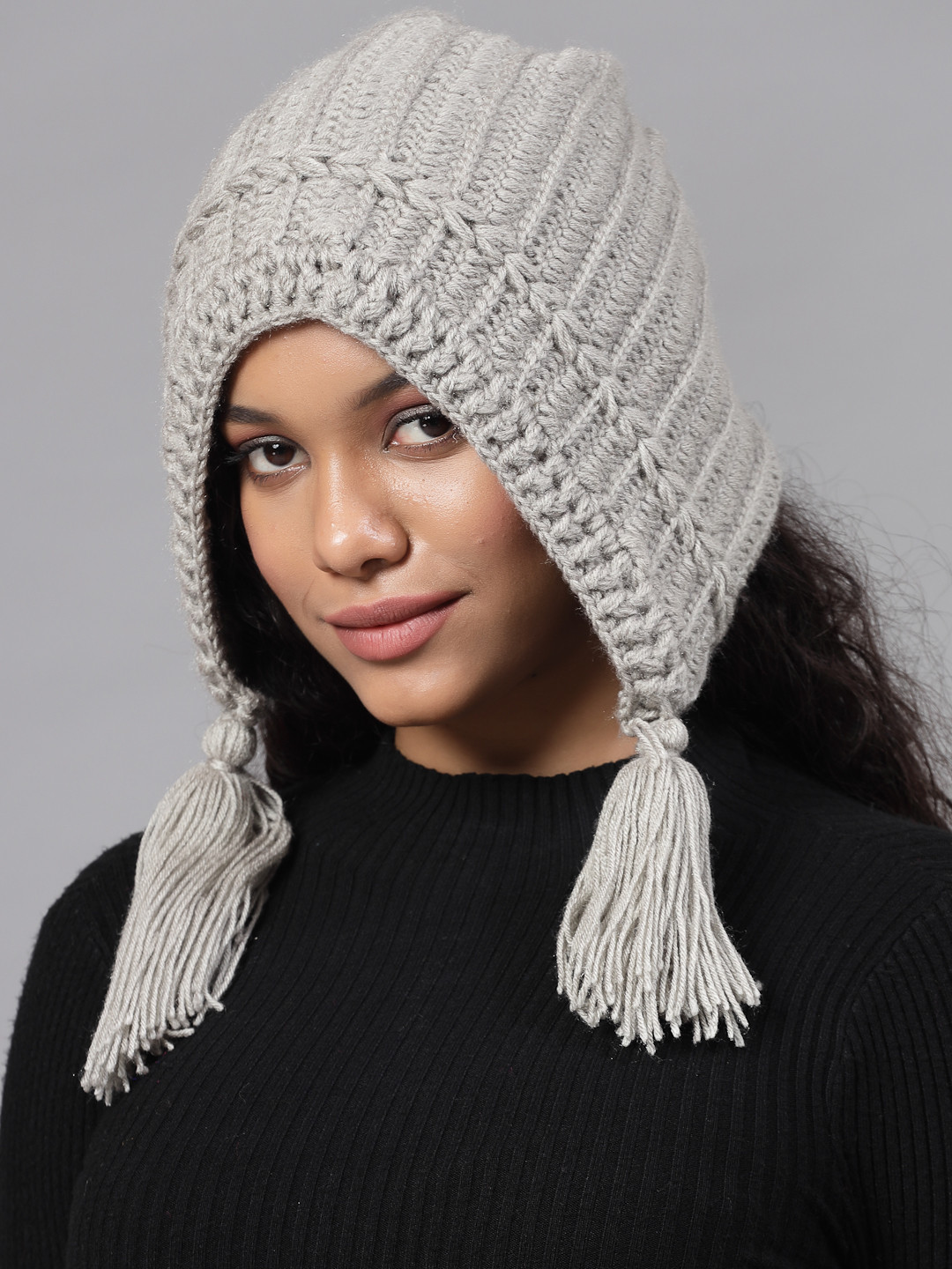 Velvery Tassel Detailing Crochet Designer Beanie- Grey
