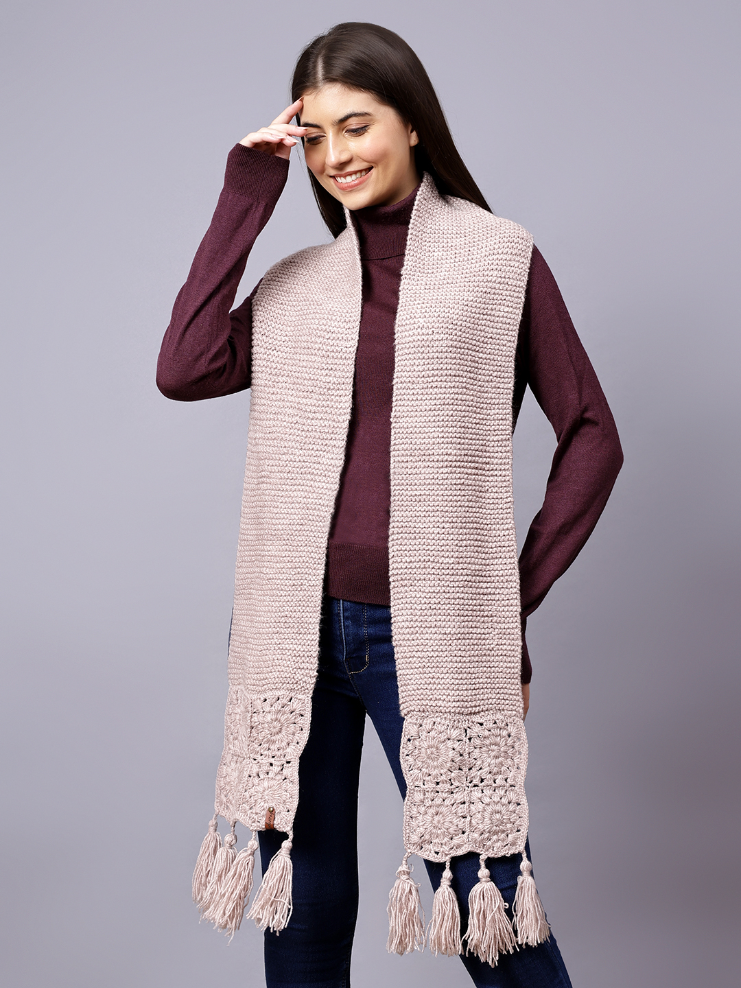 Velvery Mauve Tasseled Hand Knitted Women Muffler