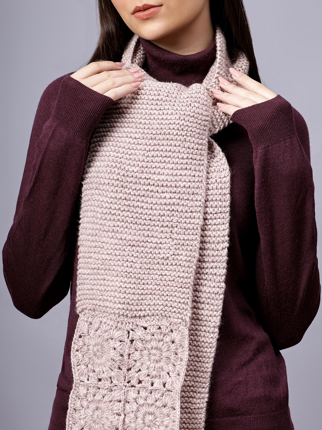 Velvery Mauve Tasseled Hand Knitted Women Muffler
