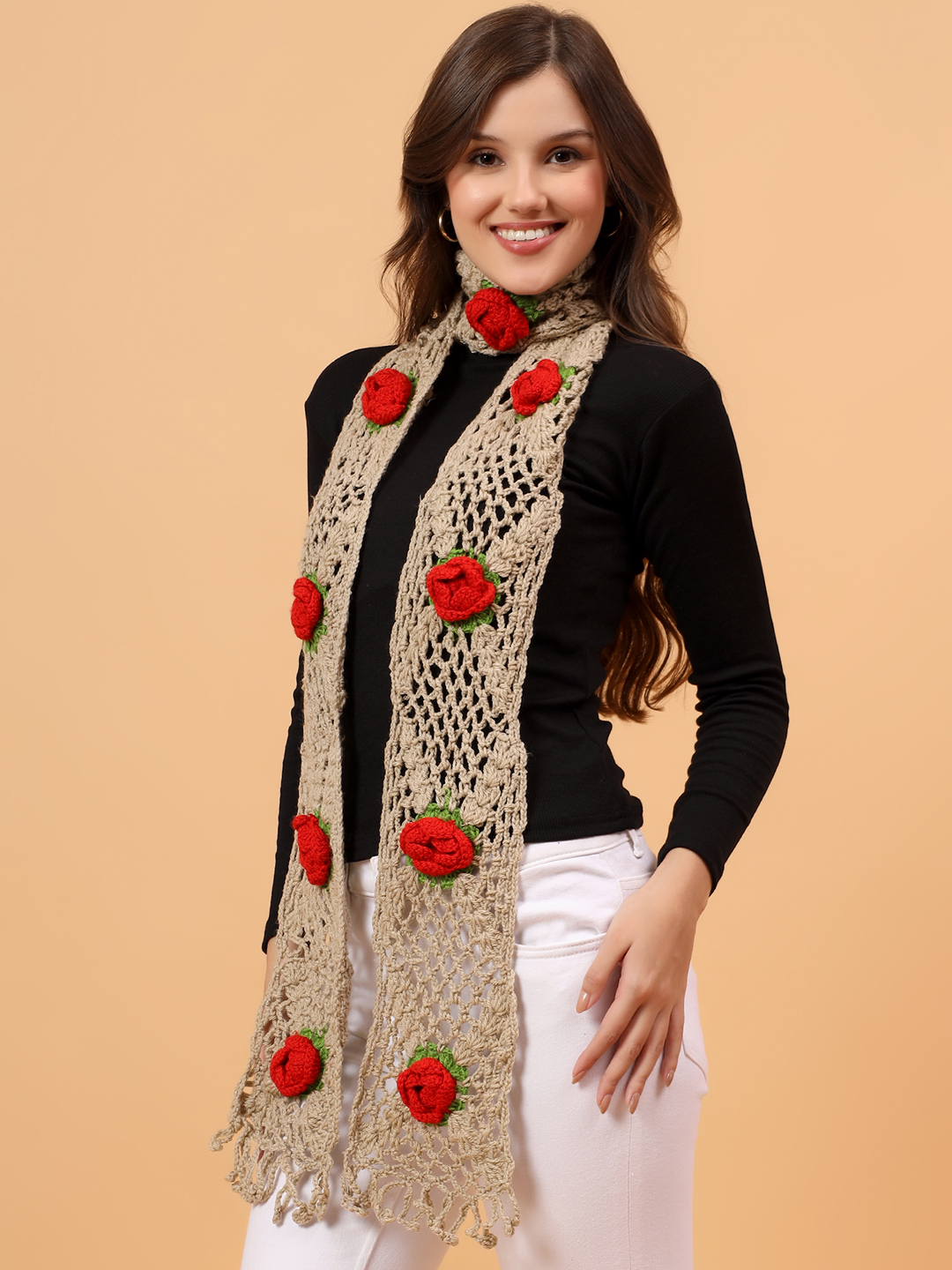 Velvery Rose Detailed Muffler - Beige