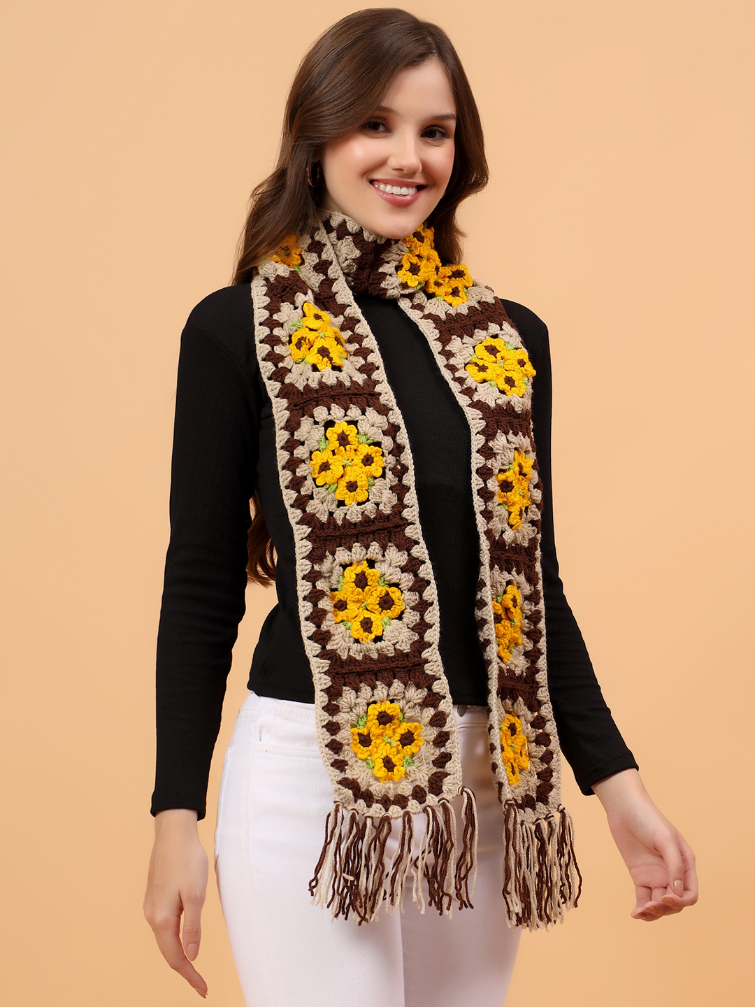 Velvery Handmade Floral Muffler - Beige