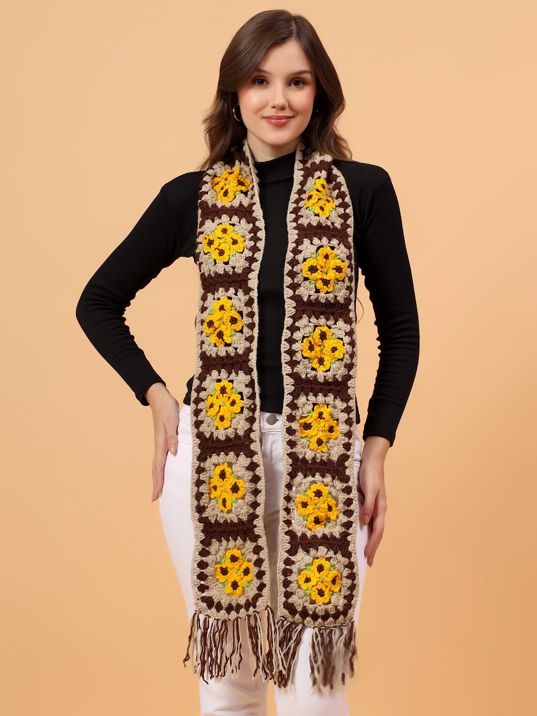 Velvery Handmade Floral Muffler - Beige