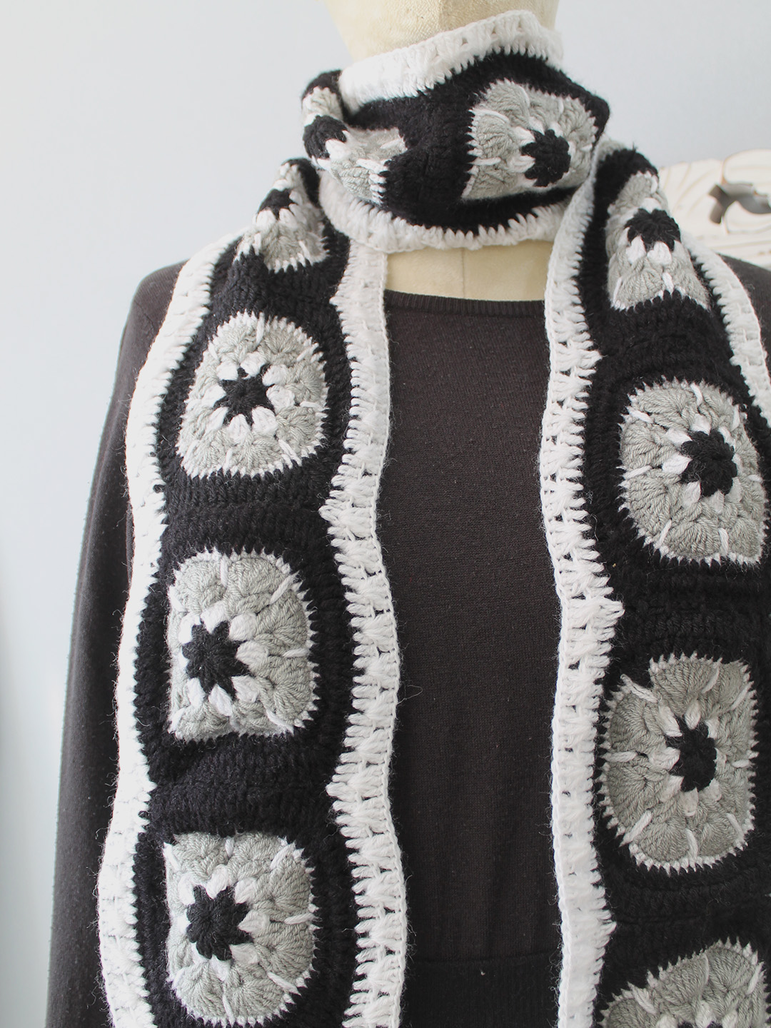 Crochet Muffler - Black