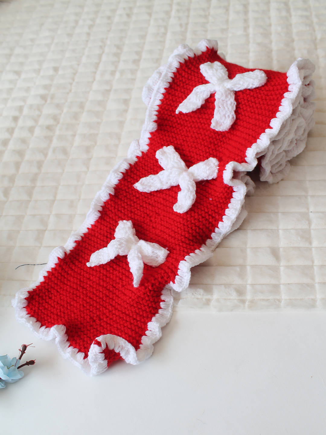 Velvery Handknitted Bow Detailed Muffler - Red