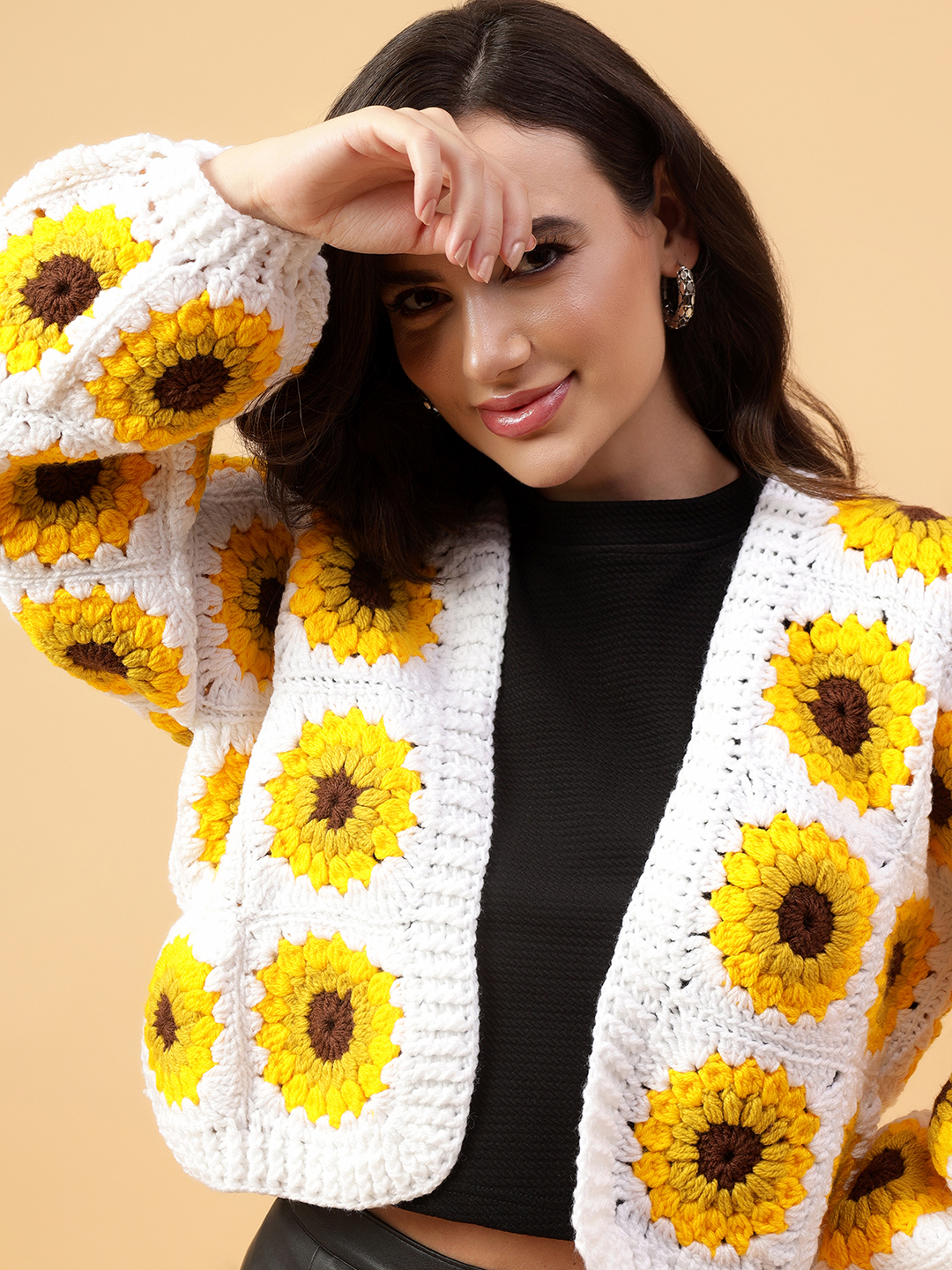 Velvery Handmade Yellow & White Sunflower V-Neck Cardigan