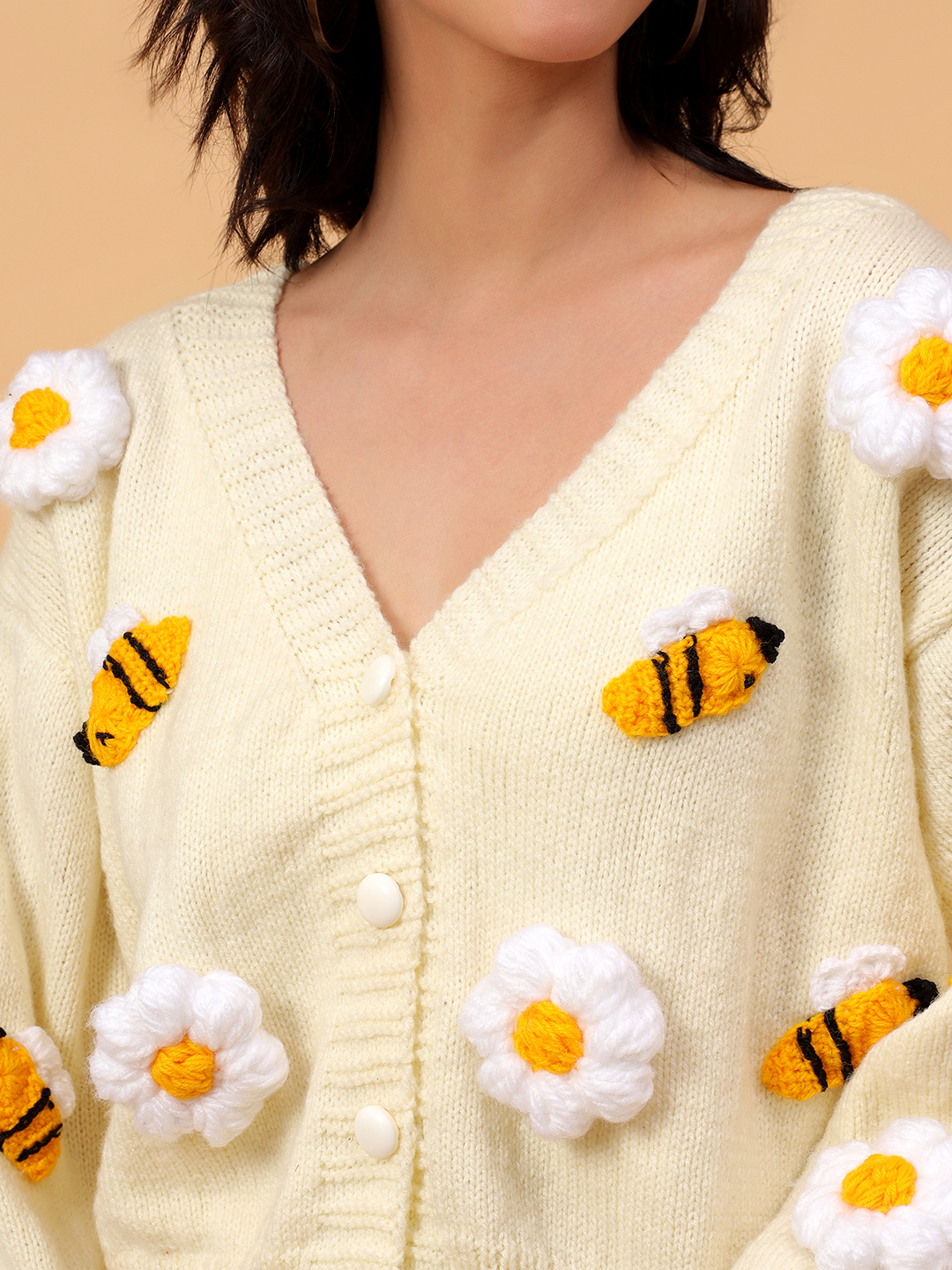 Floral Honey Bee Detailed Overszed Cardigan - Cream
