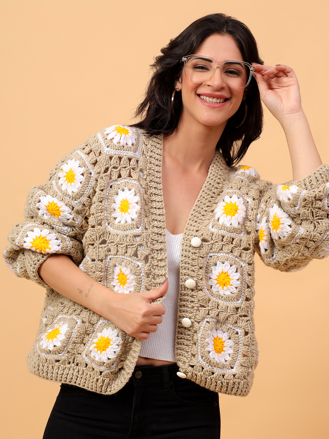 Daisy Floral Crochet V-Neck Cardigan - Beige