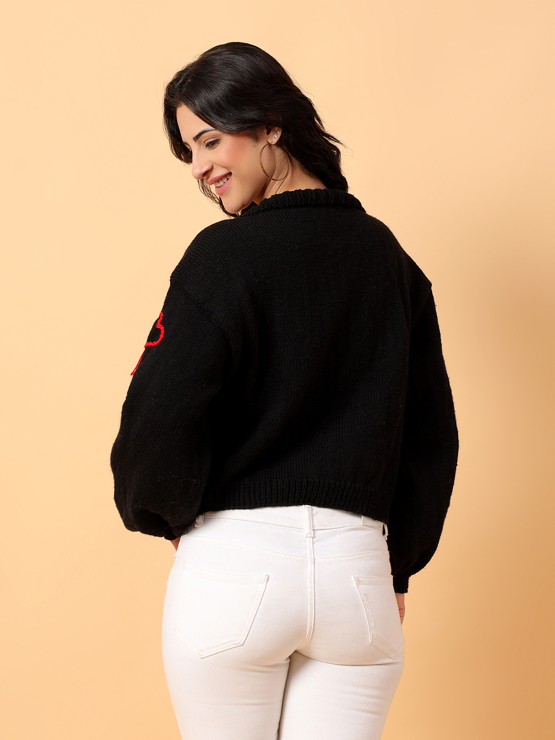 Heart Embroidered V-Neck Cardigan - Black