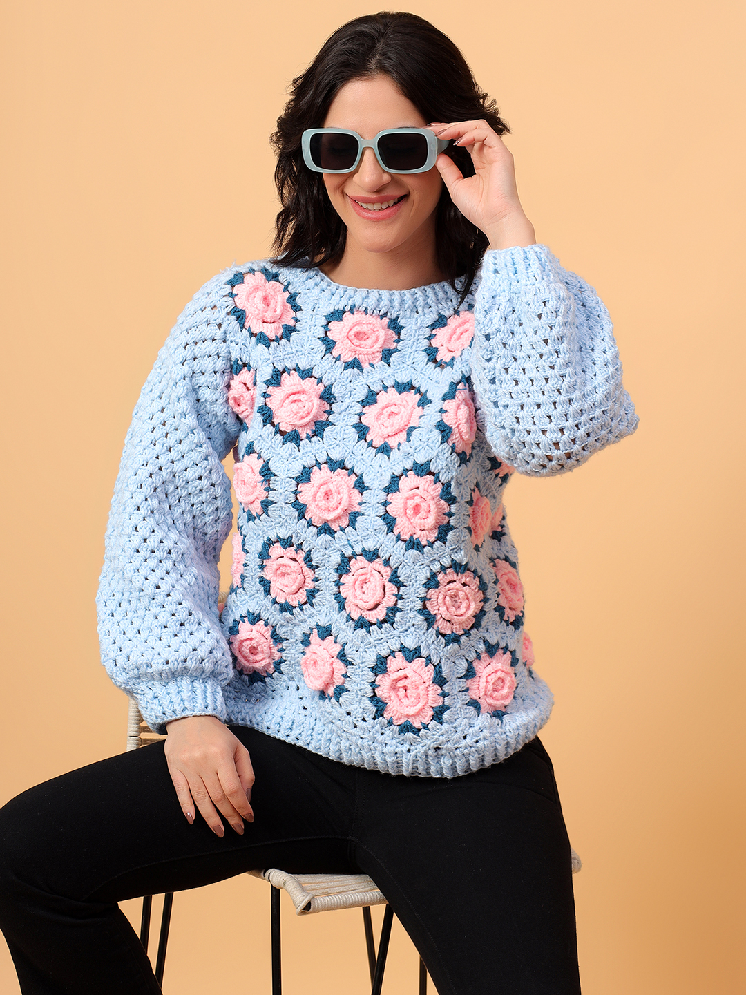 Velvery 3D Pink Rose Crochet Pullover