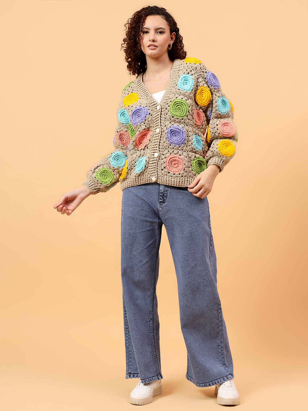 Velvery Crochet Rose Cardigan - Beige