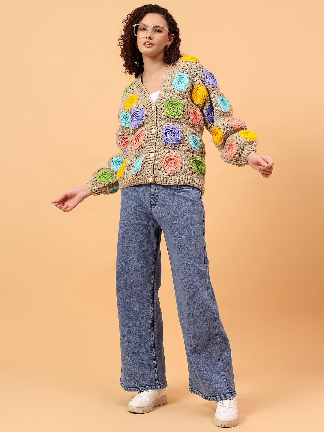 Velvery Crochet Rose Cardigan - Beige