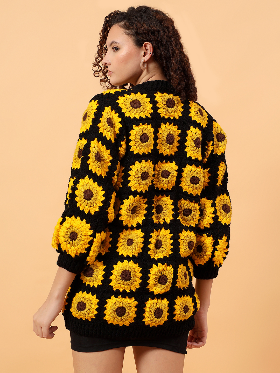 Velvery Sunflower Long Cardigan - Black