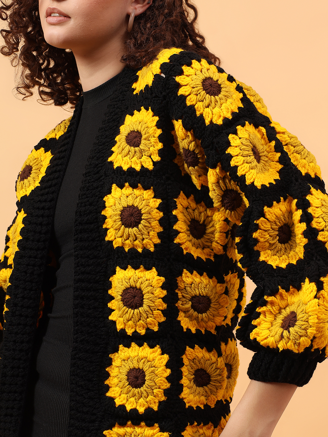 Velvery Sunflower Long Cardigan - Black