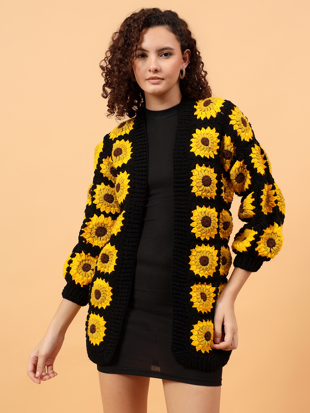 Velvery Sunflower Long Cardigan - Black