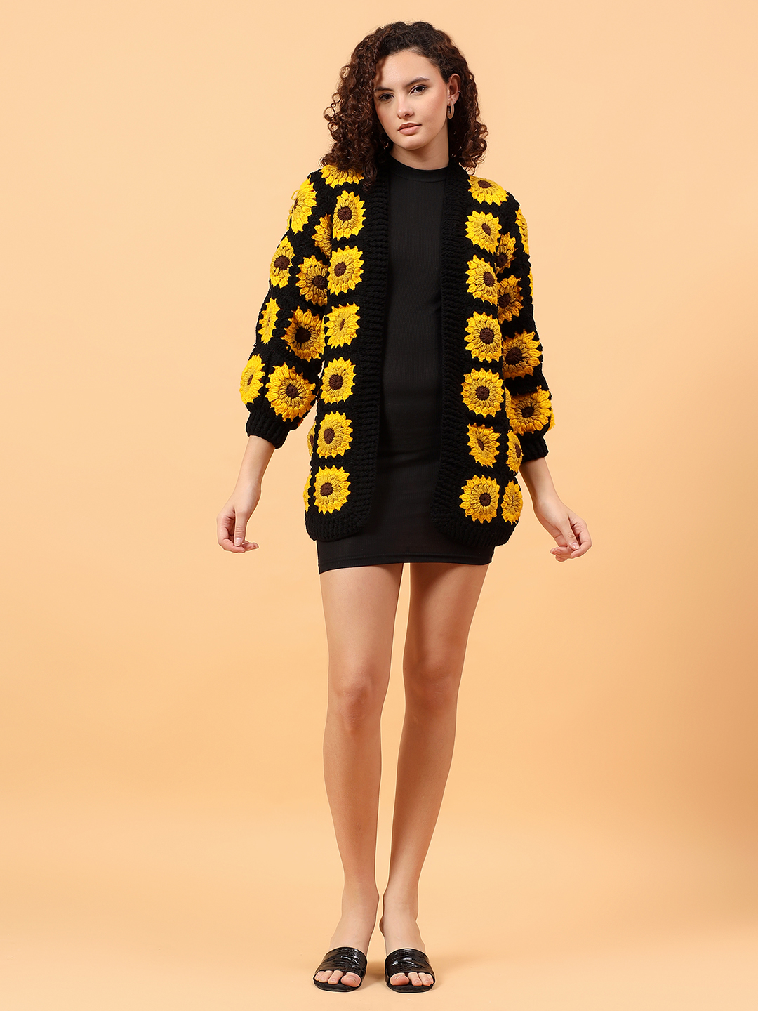 Velvery Sunflower Long Cardigan - Black