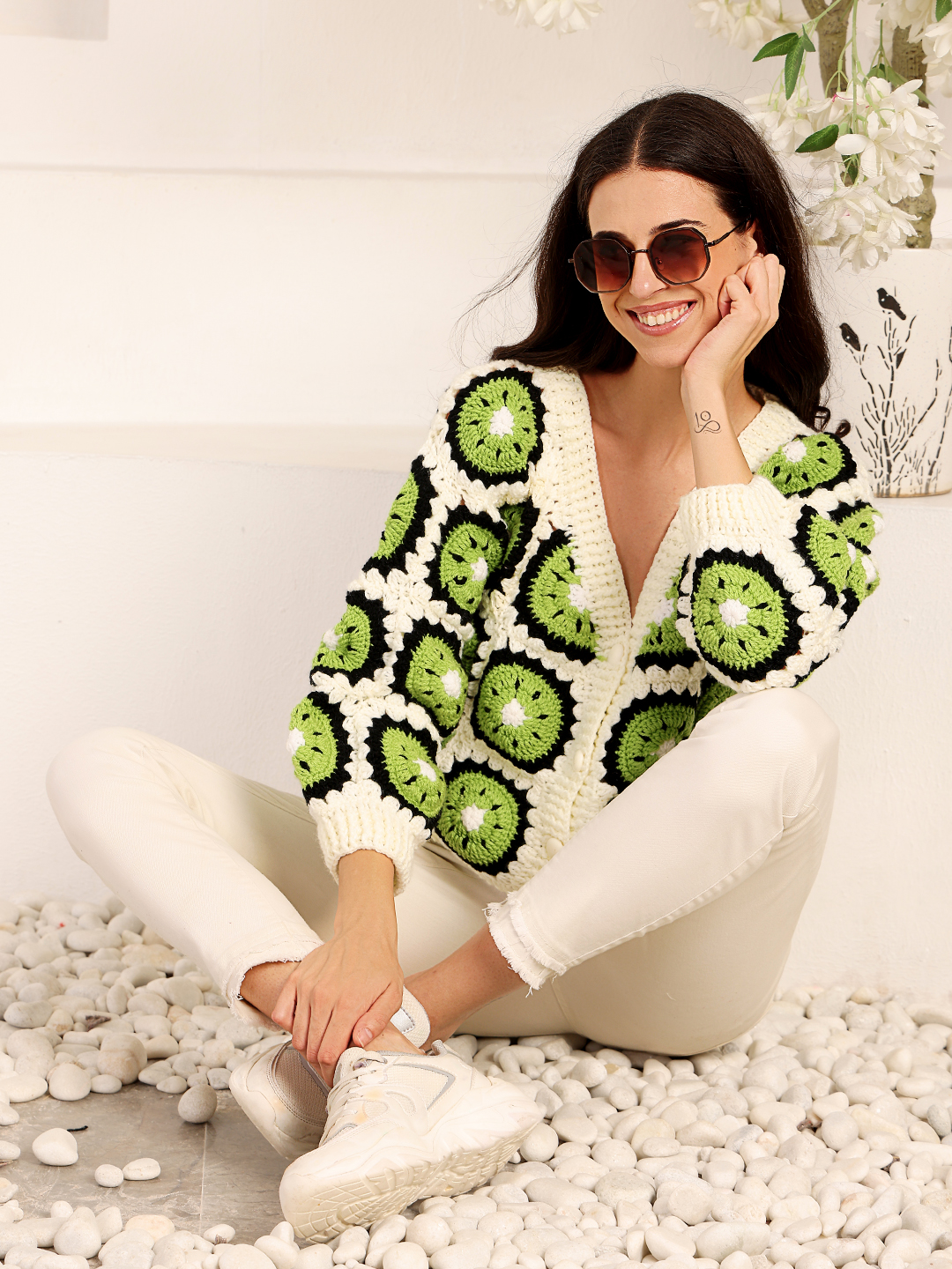 Velvery Crochet Kiwi Cardigan - Off White