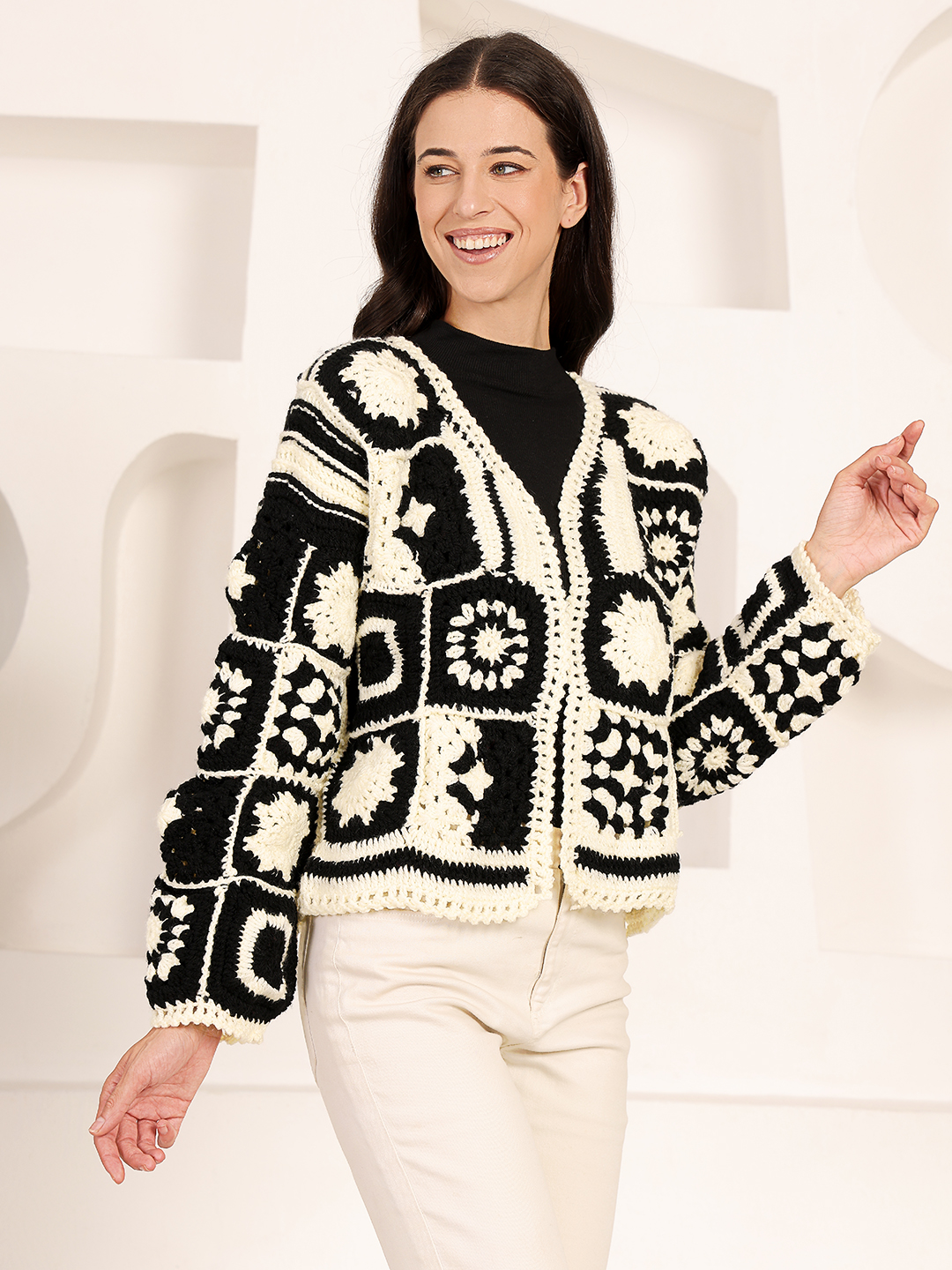Velvery Crochet Black and White Cardigan - Black