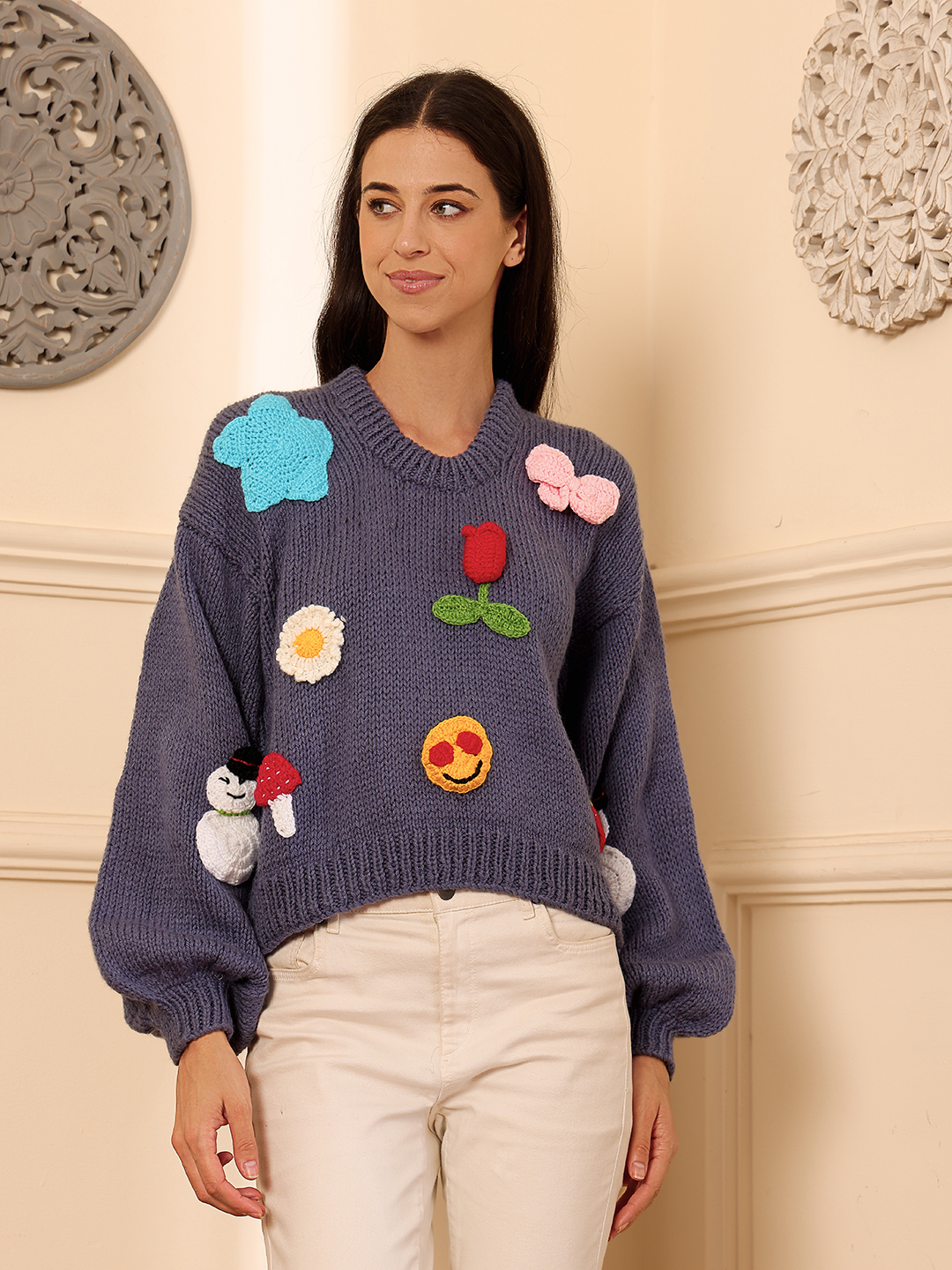 Trendy Cute Applique Sweater - Grey