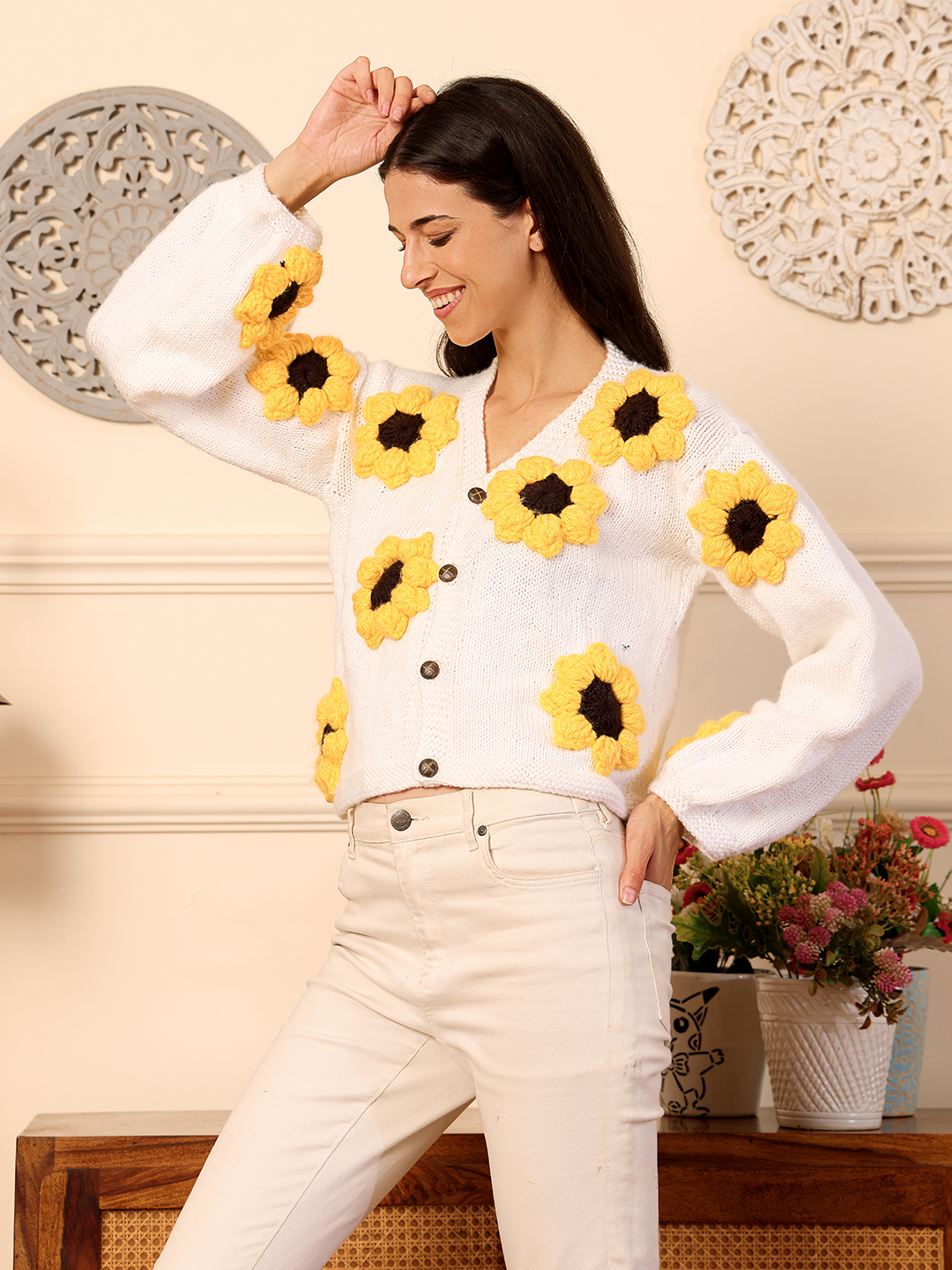 Velvery Sunflower Cardigan - White