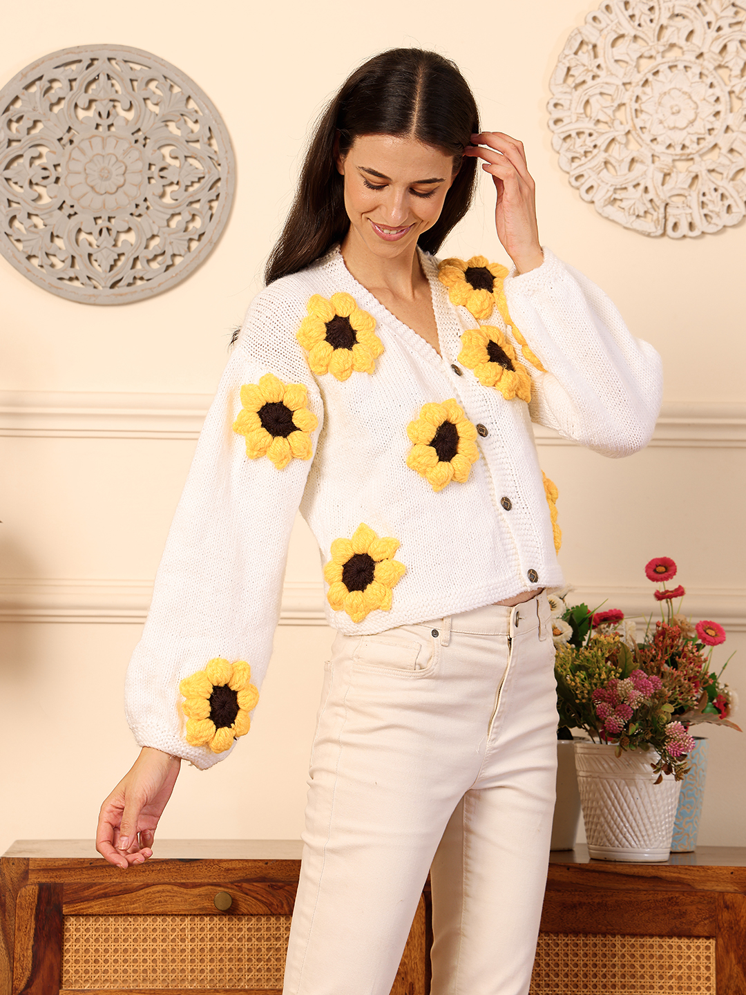 Velvery Sunflower Cardigan - White