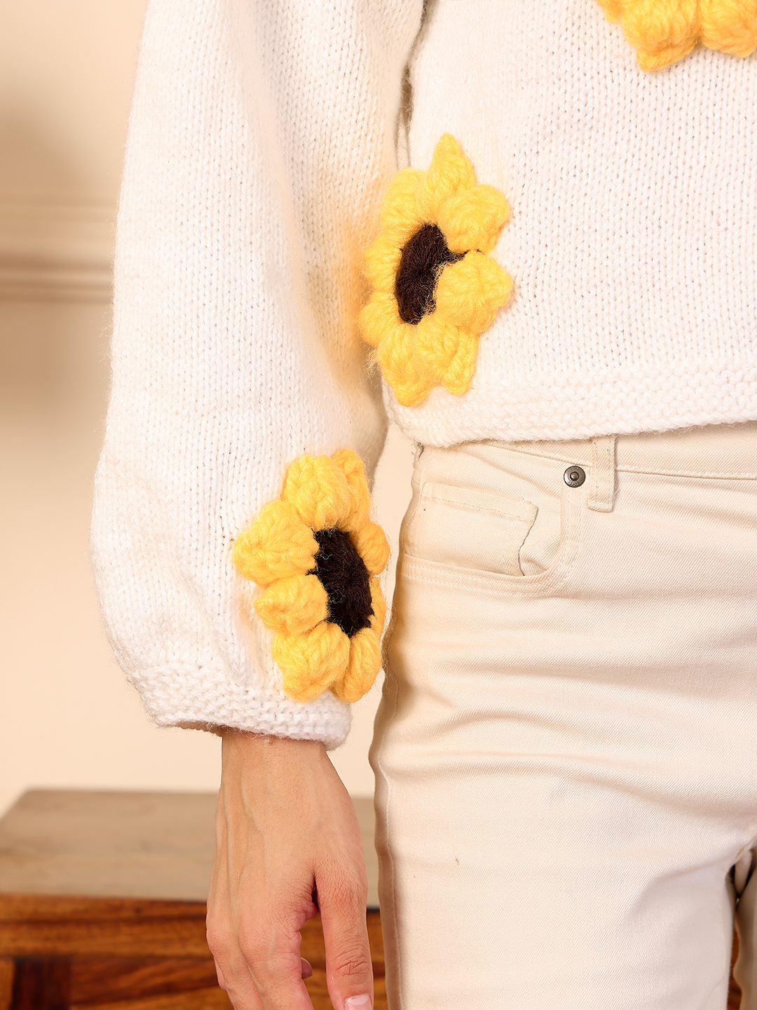 Velvery Sunflower Cardigan - White