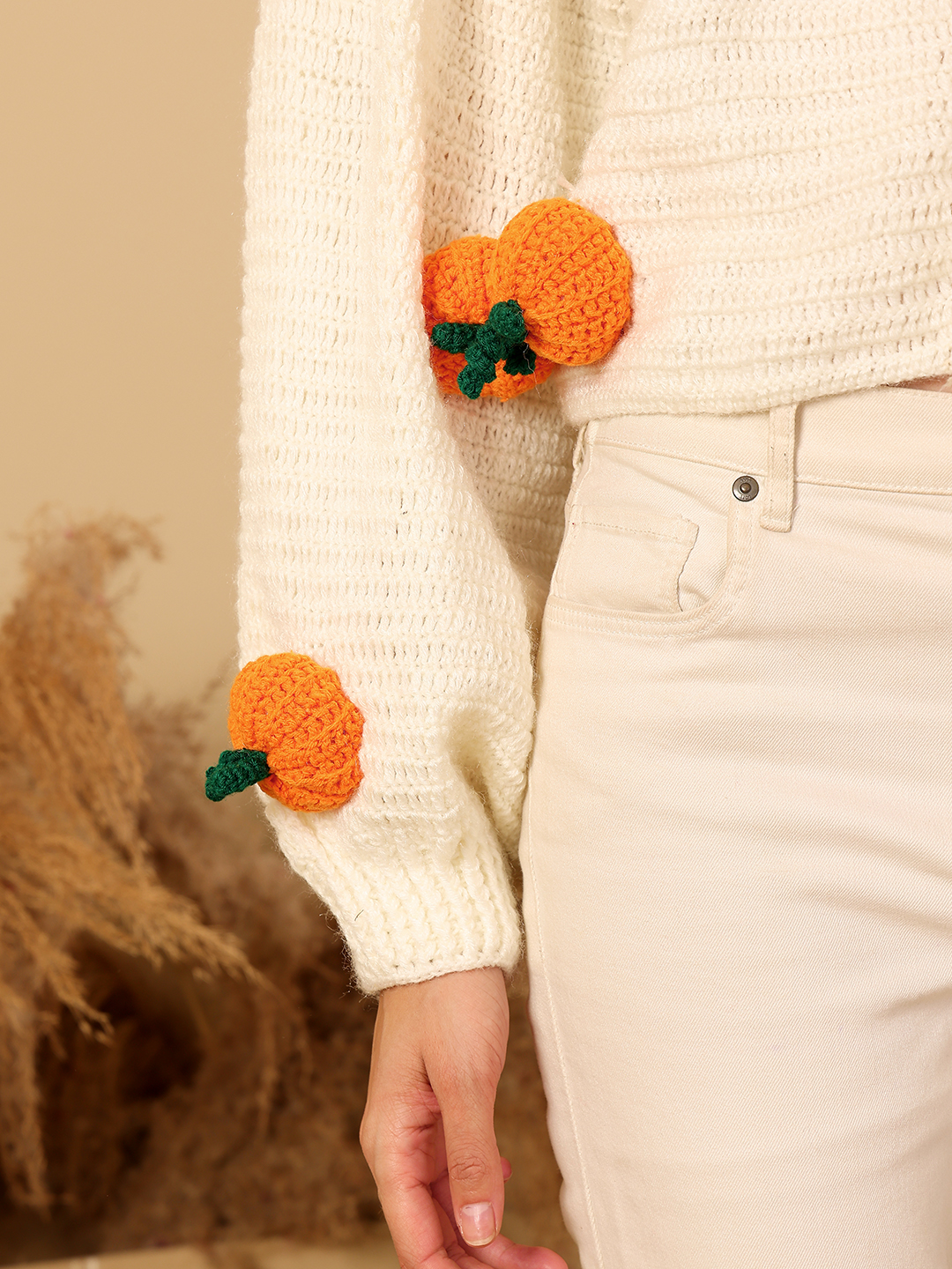 Velvery 3D Pumpkin Crop Cardigan - Cream