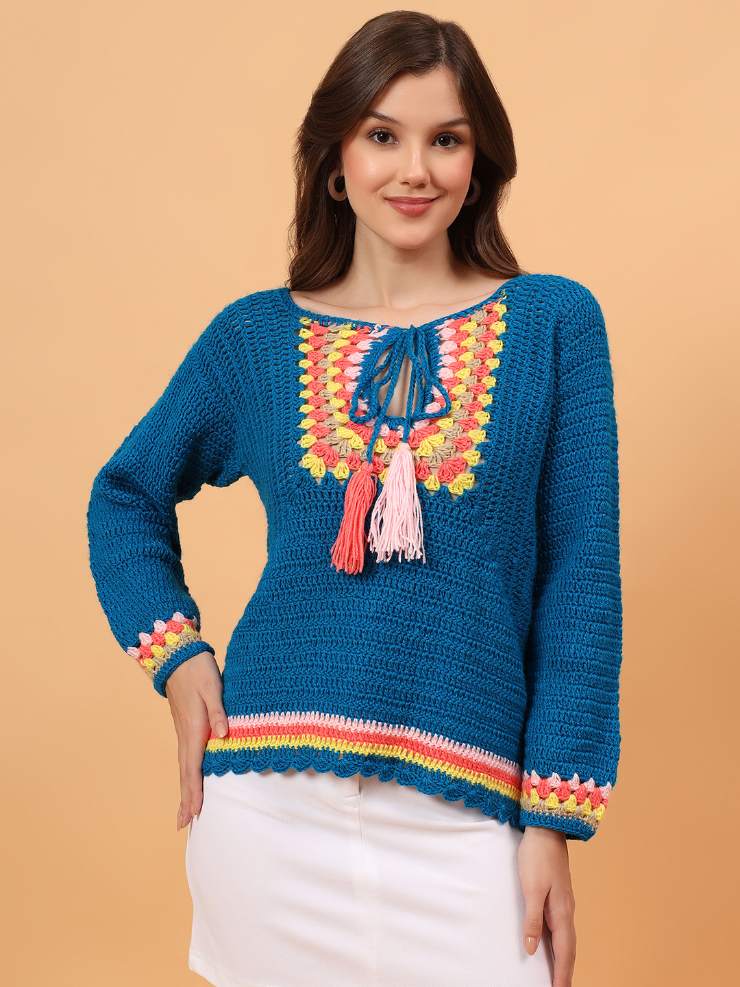 Velvery Floral Embroidered Round Neck Pullover - Blue