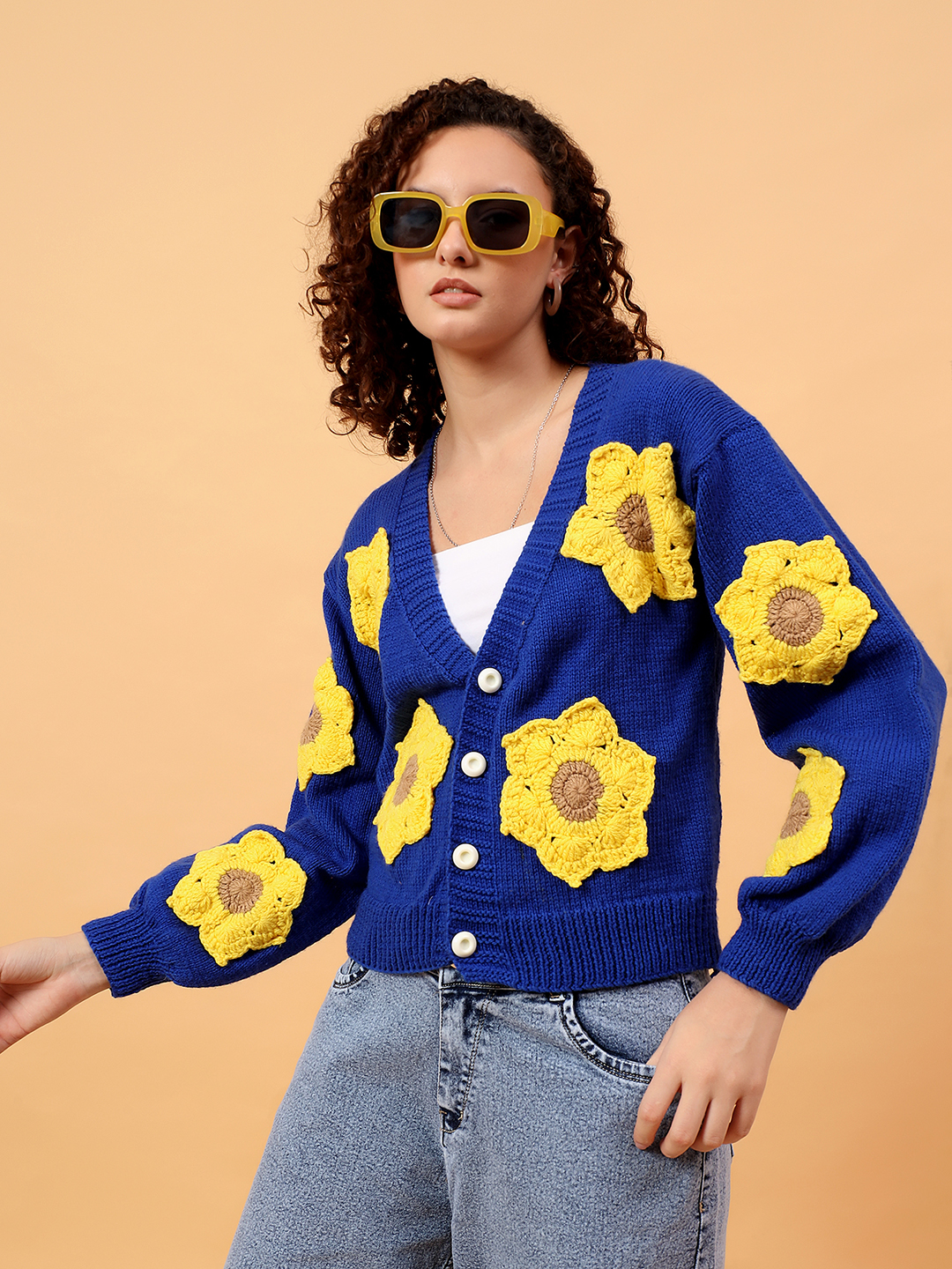 Velvery Chunky Sunflower Applique Crop Cardigan - Blue