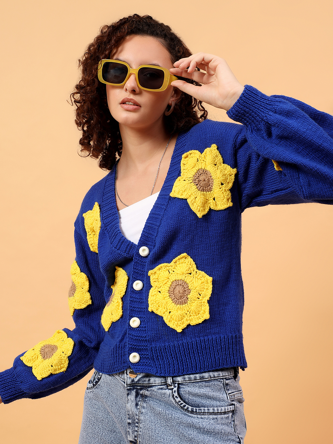 Velvery Chunky Sunflower Applique Crop Cardigan - Blue