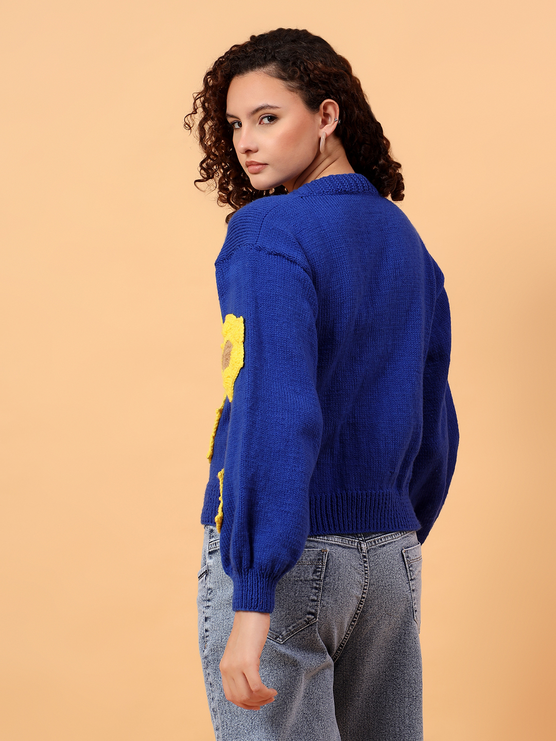 Velvery Chunky Sunflower Applique Crop Cardigan - Blue
