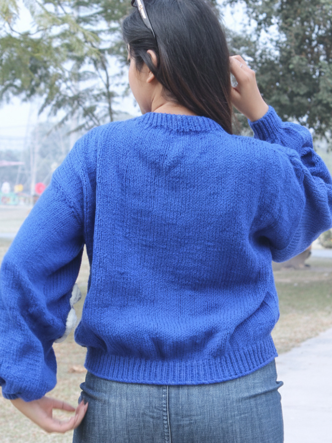 Velvery Floral Round Neck Pullover - Blue