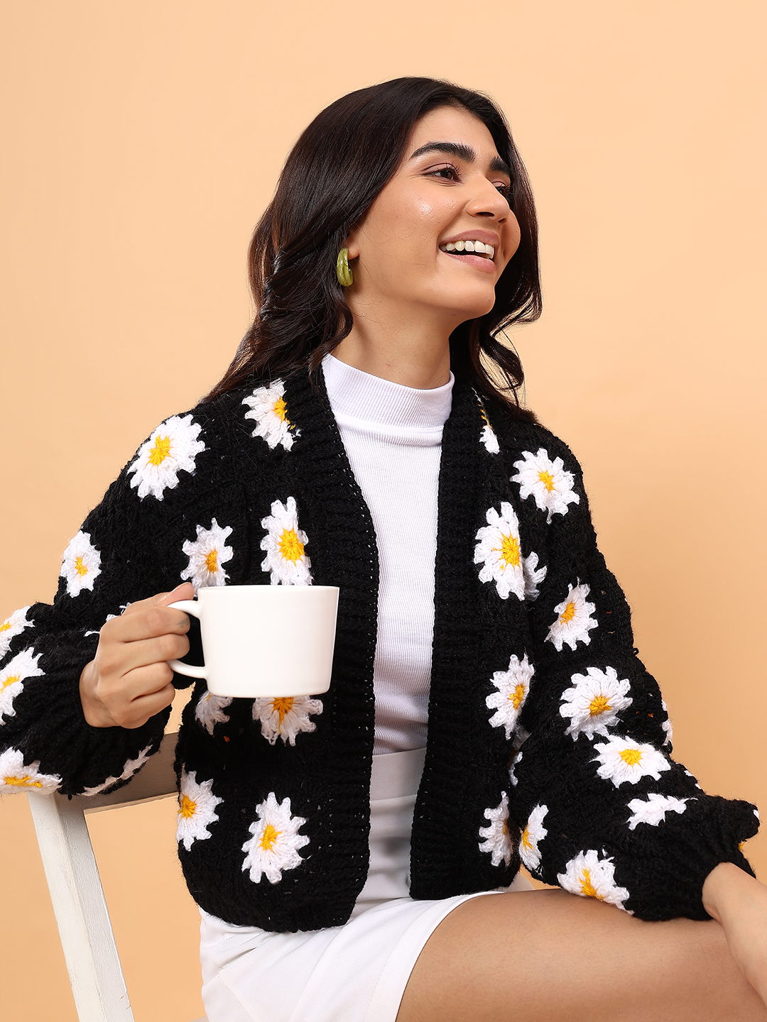 Velvery Floral Front Openable Cardigan - Black