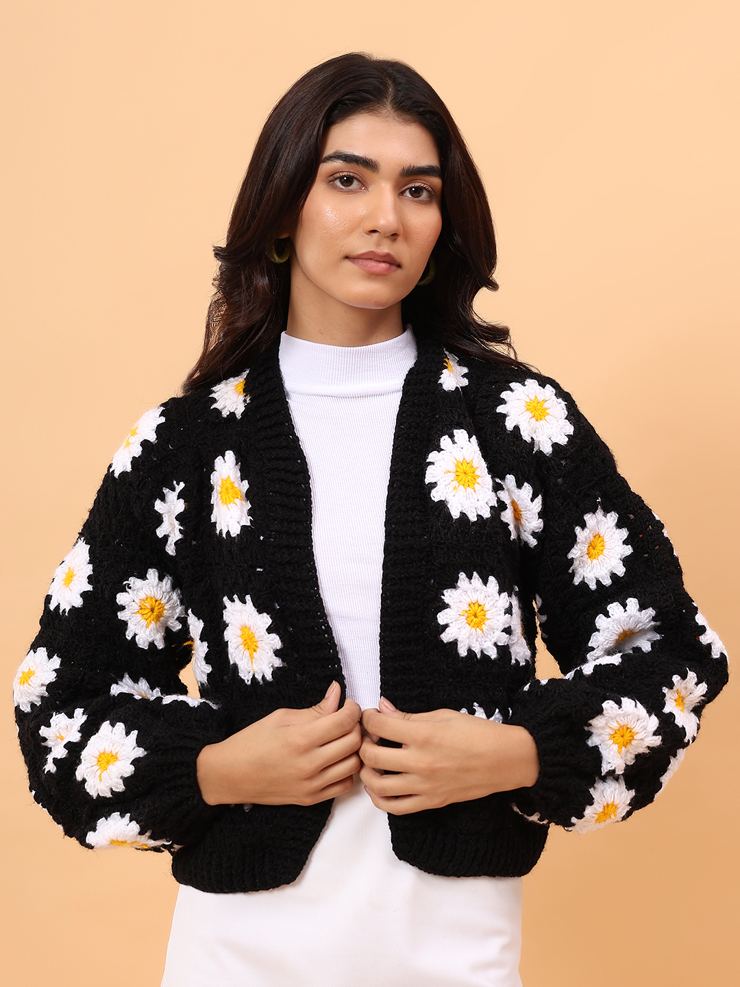 Velvery Floral Front Openable Cardigan - Black
