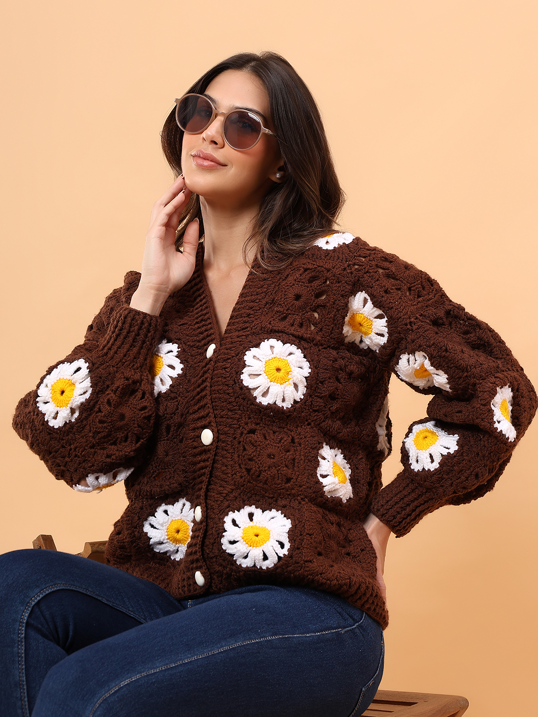 Velvery Floral Sweater - Brown