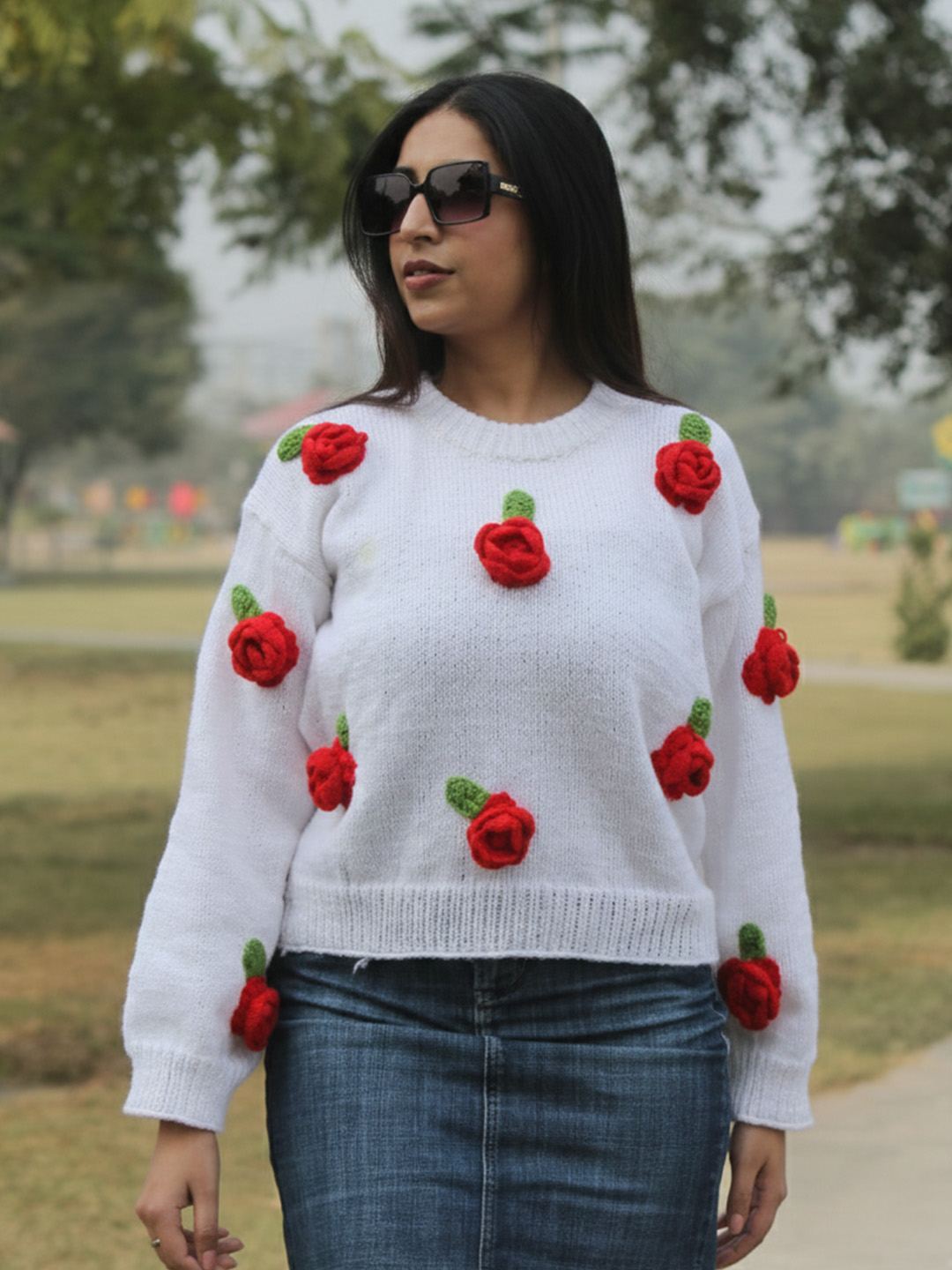 Velvery Crochet Rose Detailed Pullover Sweater - White