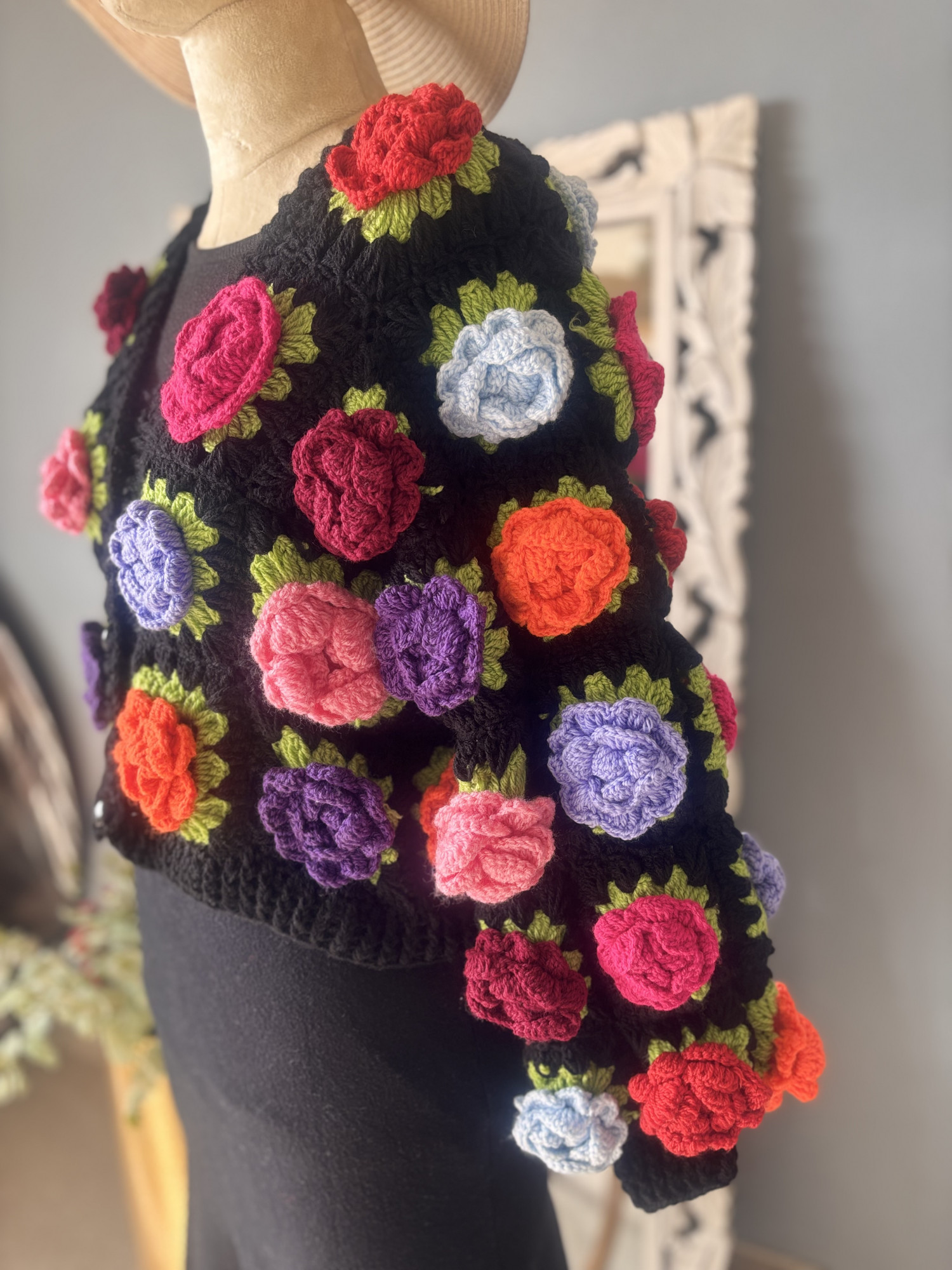 Velvery Crochet Colorful Floral Applique Cardigan - Black