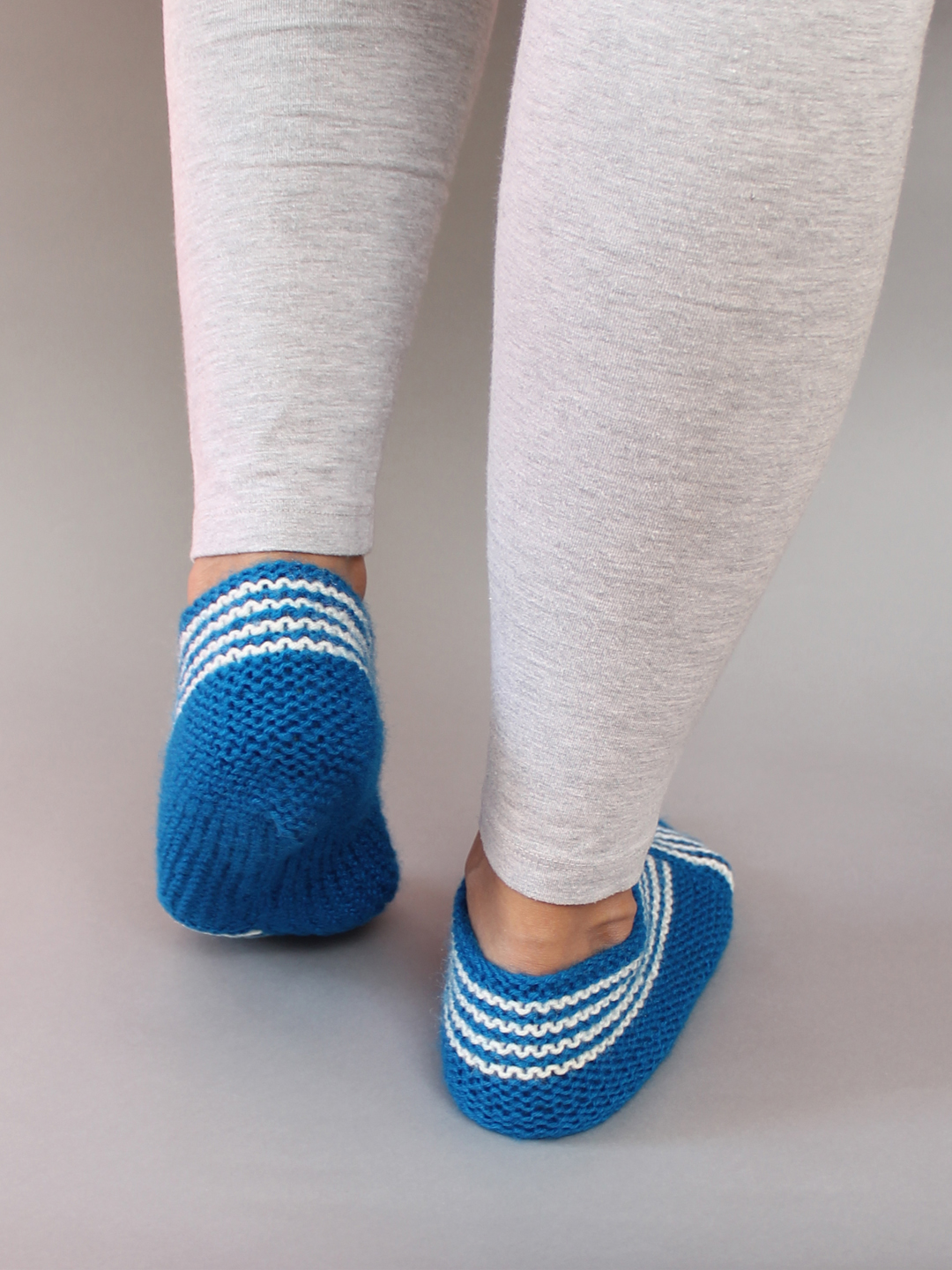 Velvery Handmade Knitted Womens Striped Design Socks-Blue