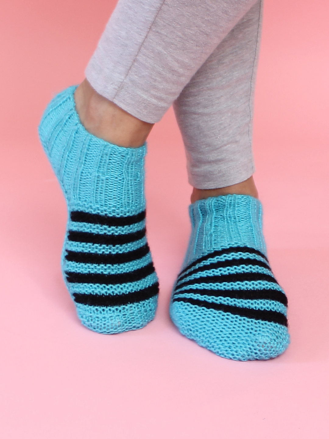 Velvery Handmade Knitted Womens Striped Design Ankle Length Socks-Green