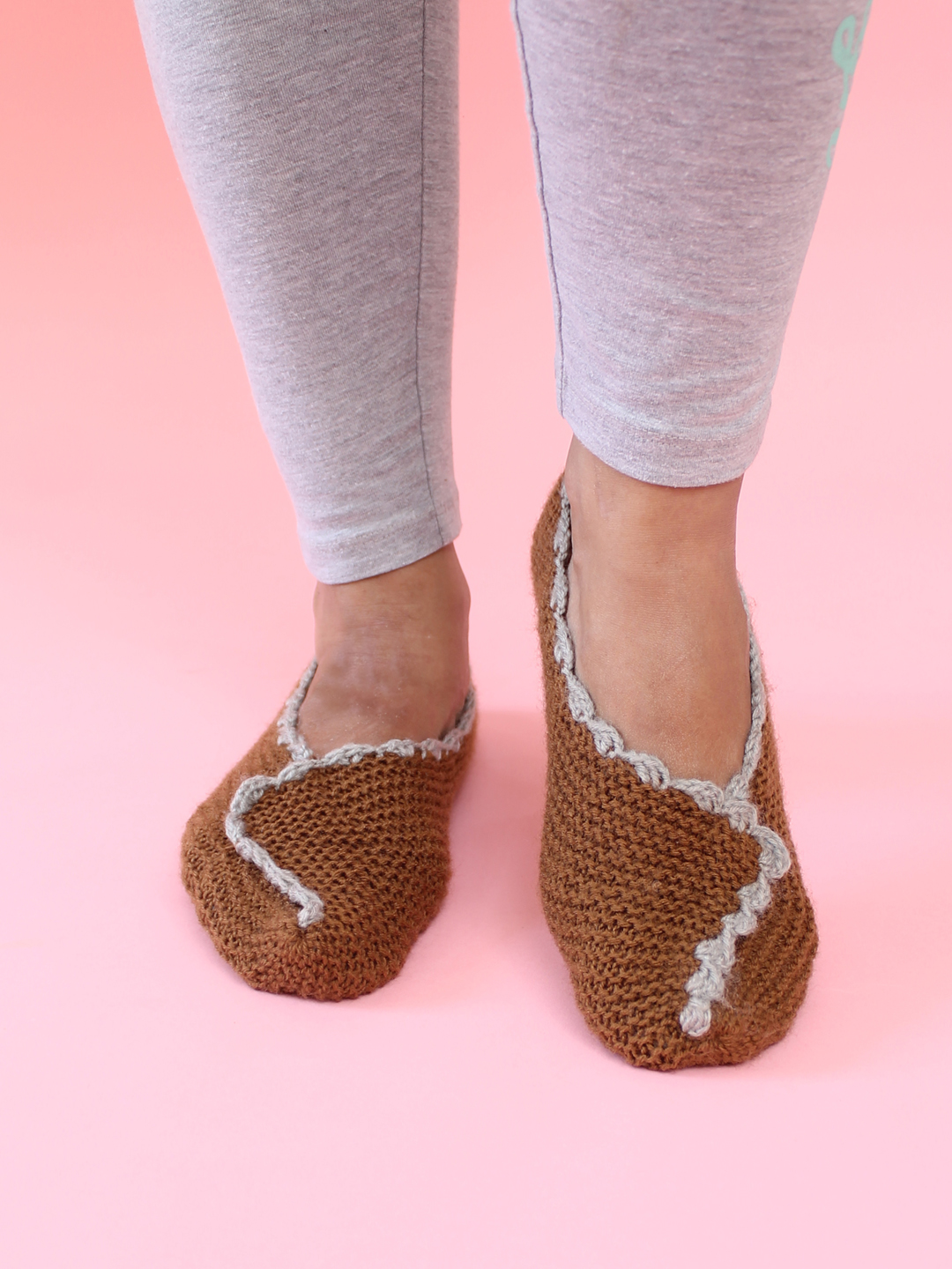 Velvery Handmade Knitted Womens Self Design Socks-Brown