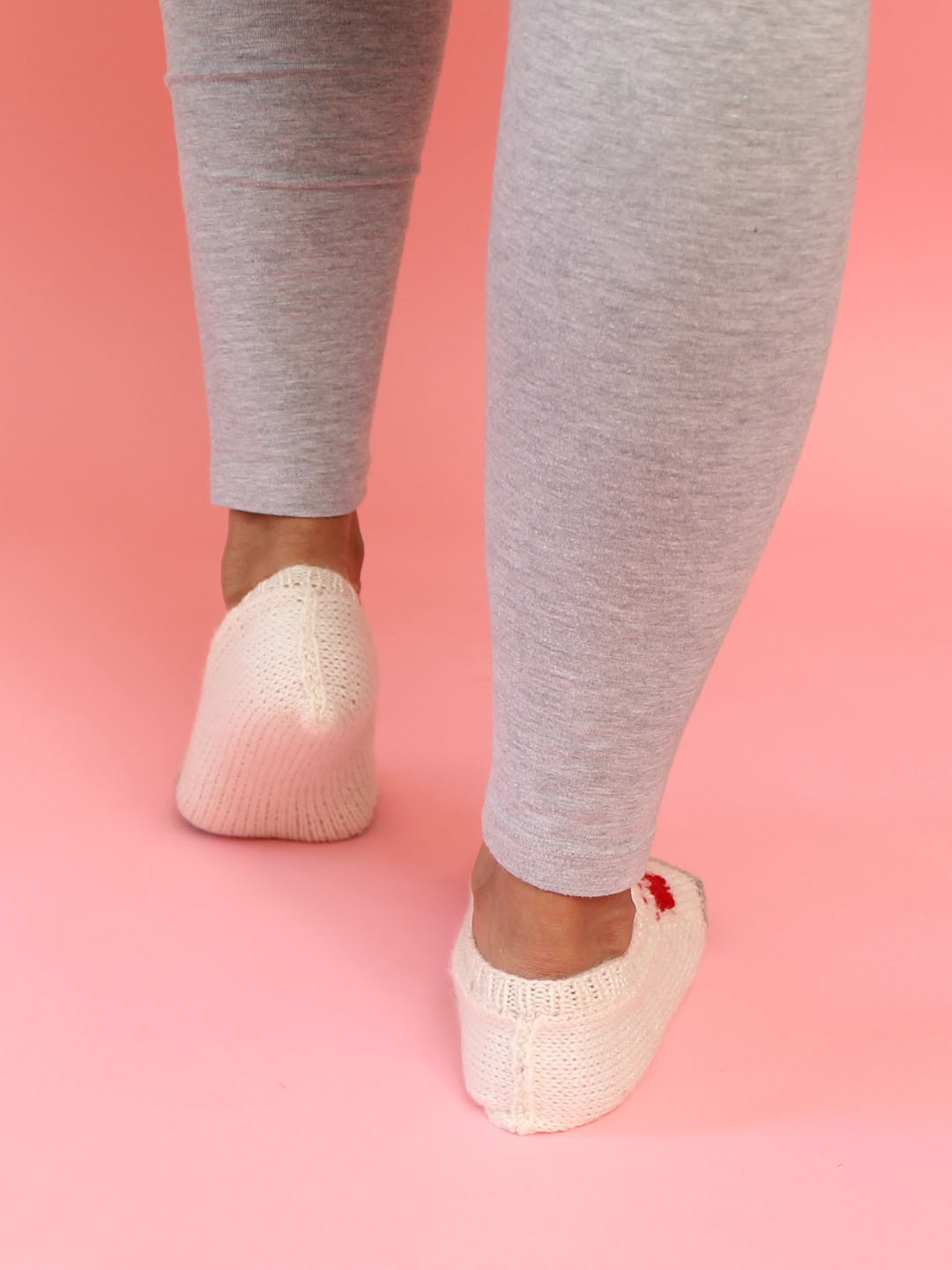 Velvery Handknitted Womens Heart Detailing Socks-Cream & Red