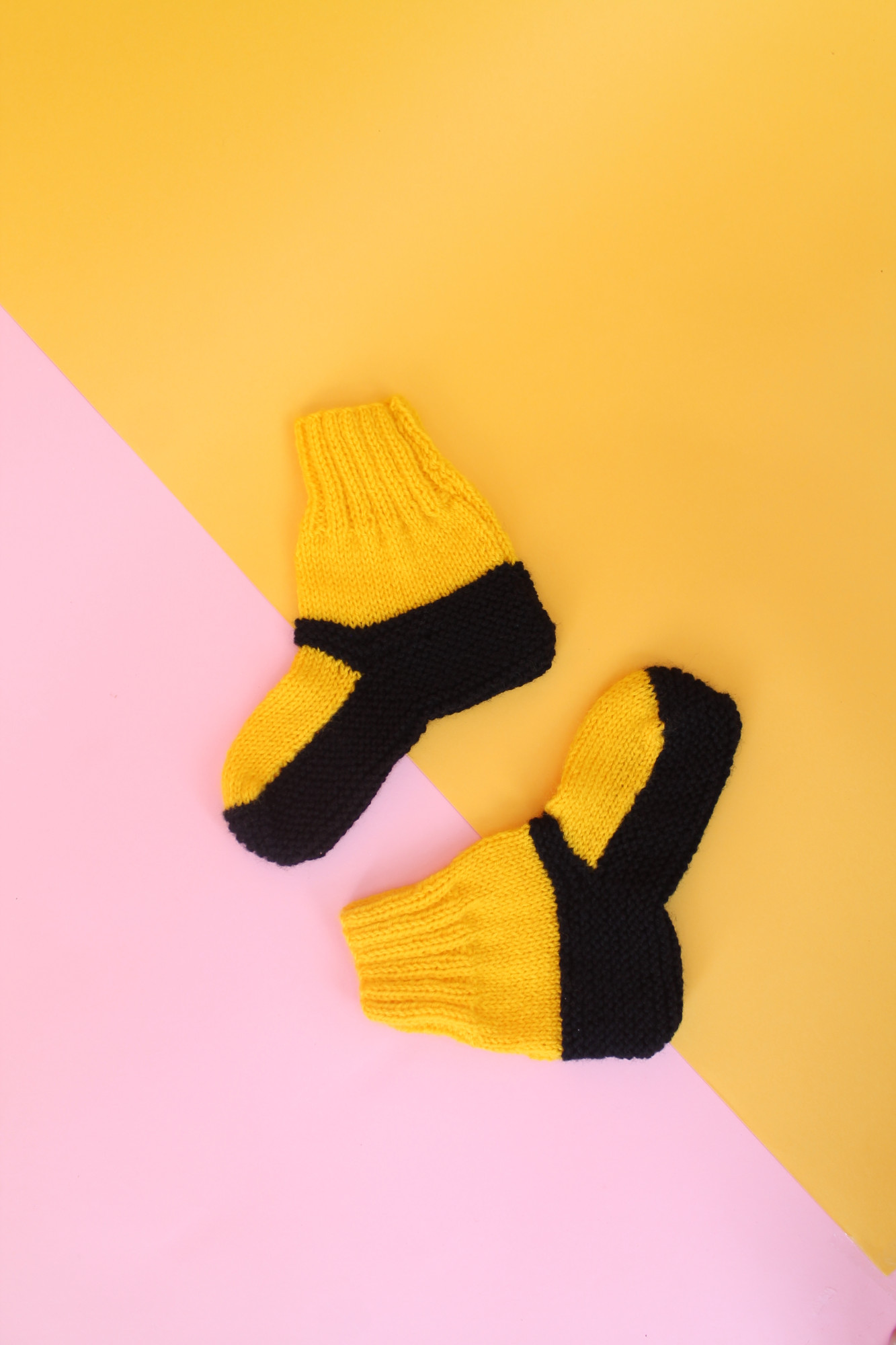 Velvery Handmade Knitted Womens Colourblocked Ankle Length Socks-Yellow